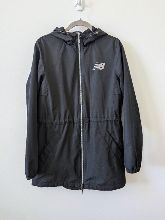 New Balance Jackets & Blazers - NEW BALANCE Hooded Anorak Windbreaker | Small